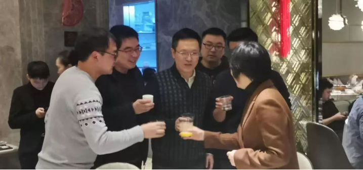 九游平台官网年会晚宴 15