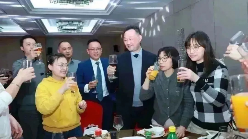  九游平台官网 2023 年会照片 32